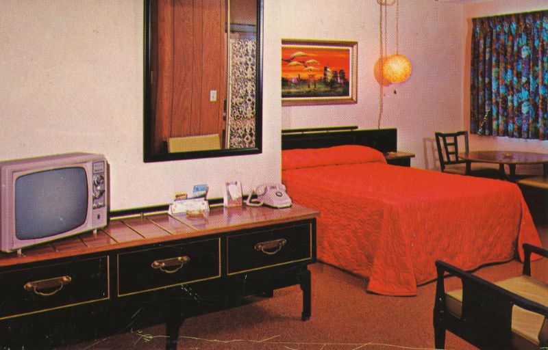 #8 Flagstone Motel, Port Angeles, Washington