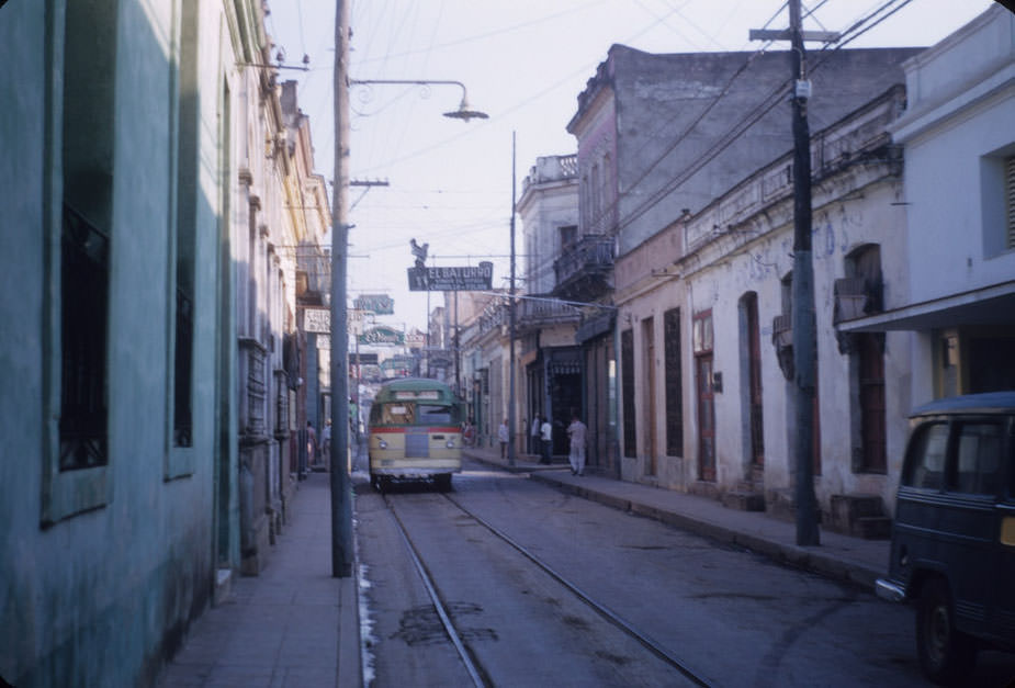 #22 Street scene in Santiago de Cuba