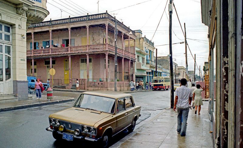 #3 Cienfuegos. Street scenes of Cienfuegos, 1981