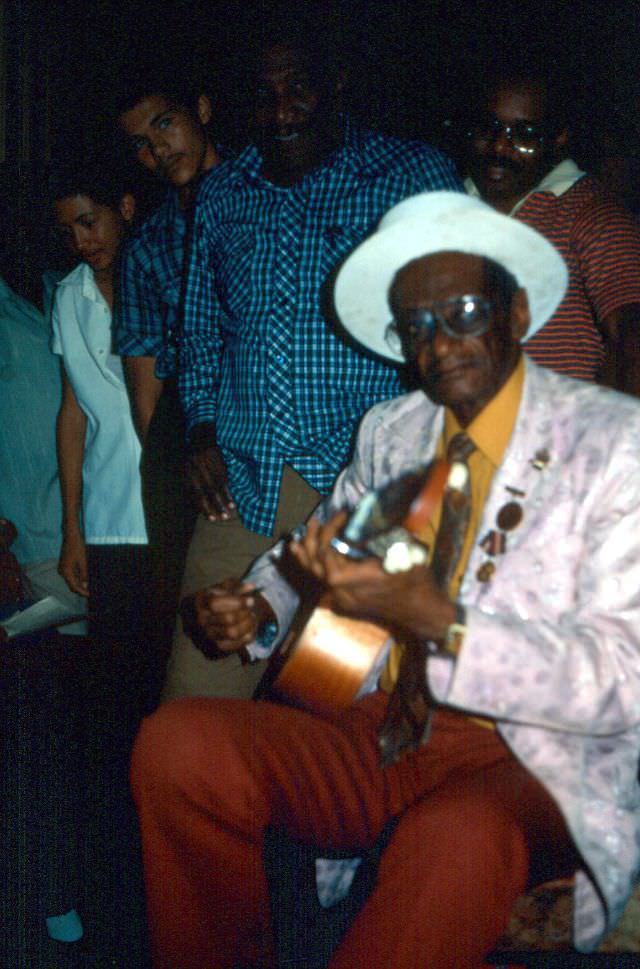 #81 Santiago de Cuba, 1985