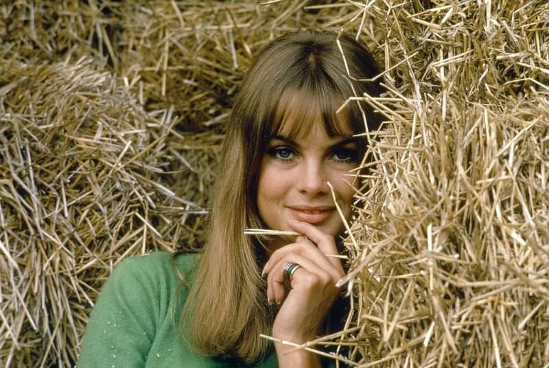 #13 Jean Shrimpton, 1966