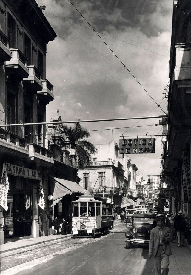 #10 Street scene, Cuba, 1933