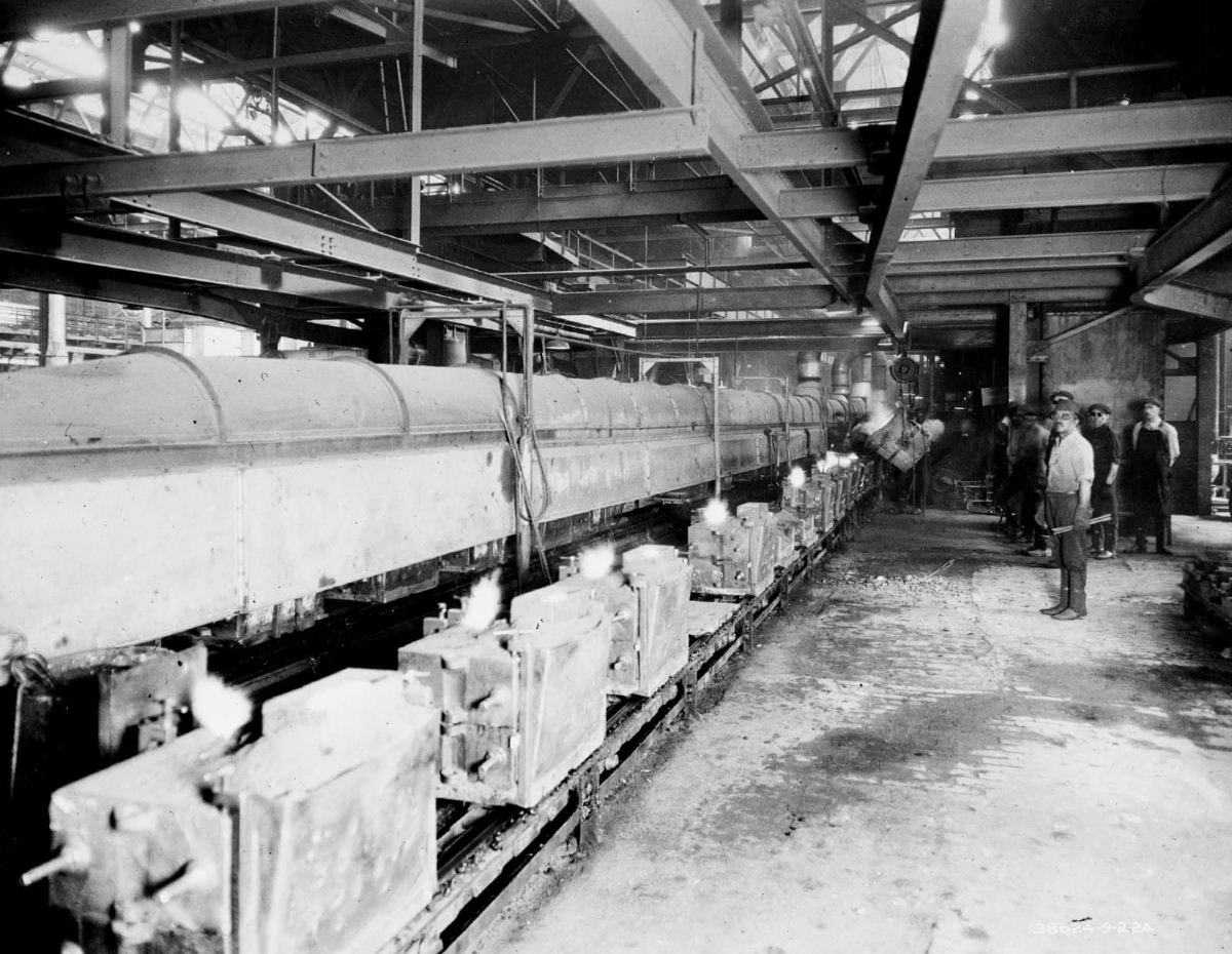 Ford’s Revolutionary Assembly Lines of the 1910s and 1920s Vehicles &; Transportation