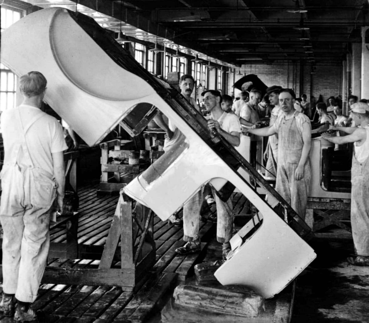 #5  Ford’s Revolutionary Assembly Lines of the 1910s and 1920s #5 Vehicles & Transportation