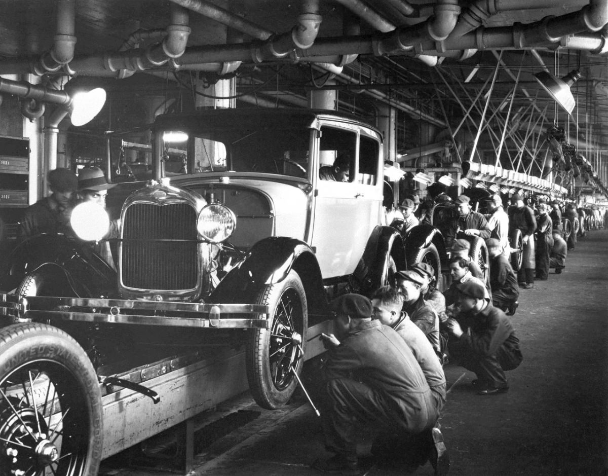 Ford’s Revolutionary Assembly Lines of the 1910s and 1920s Vehicles &; Transportation