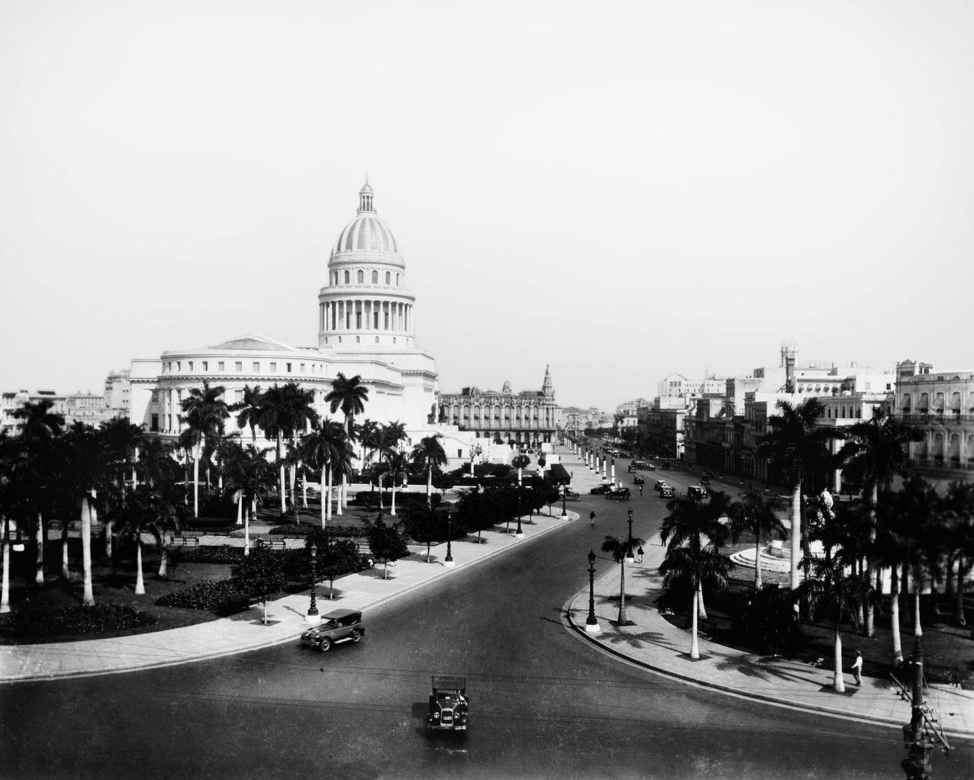#6 View of El Capitolio (aka National Capitol Building in Havana, Cuba, 1930