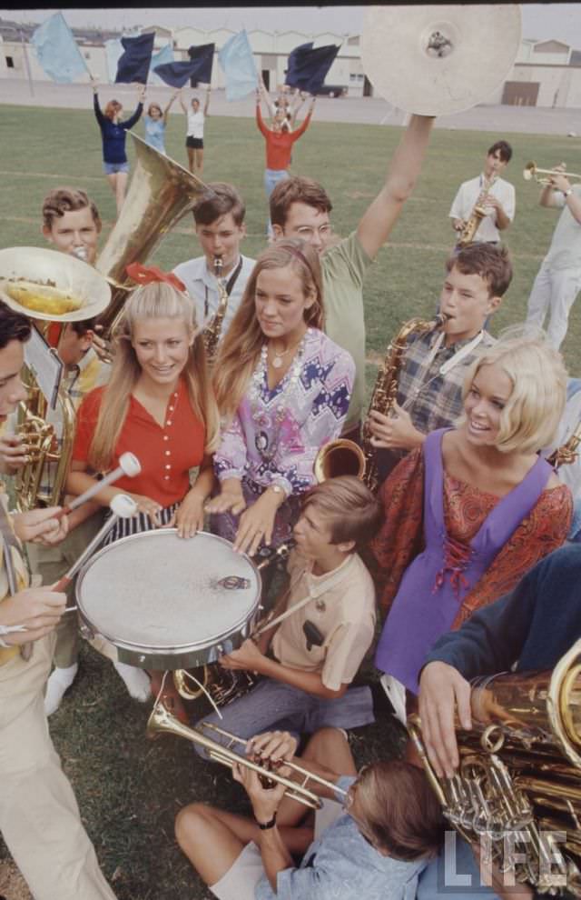 #14 High school fashions, 1969.