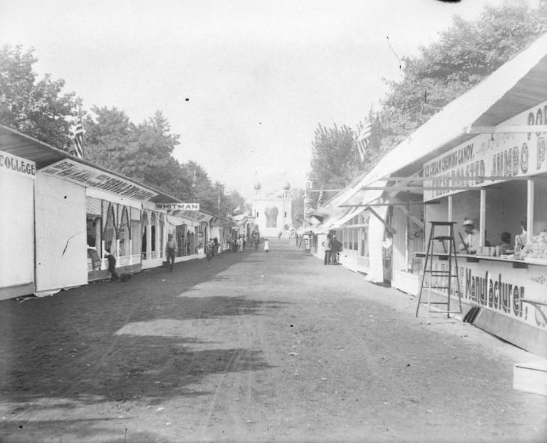 #15 General view street fair, 1898