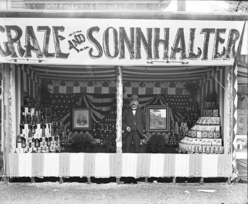 #20 Graze & Sonnhalter booth, 1898