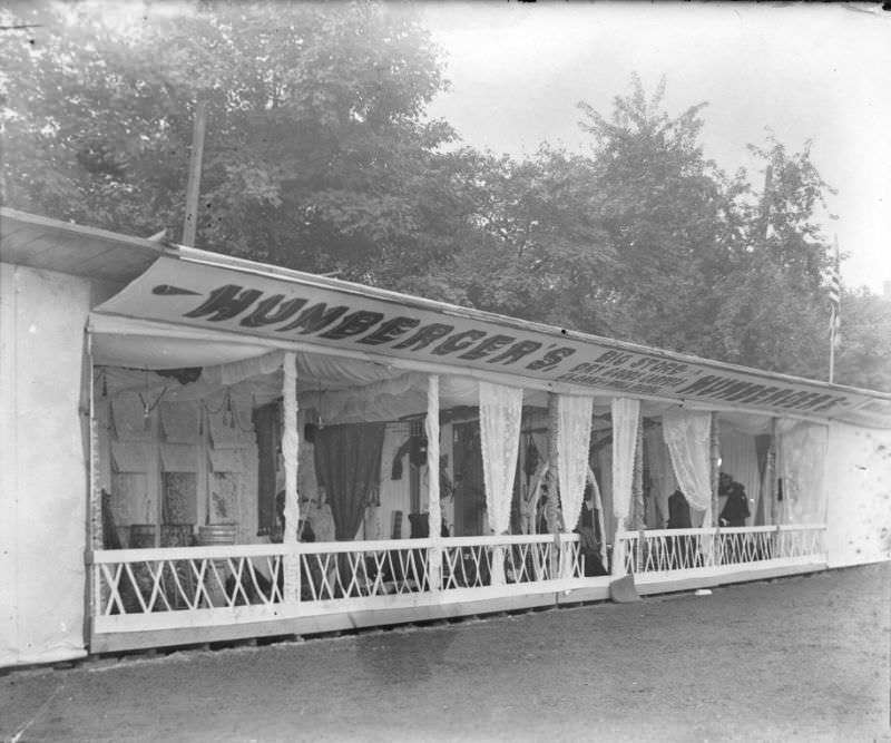 #23 Humbergers booth, 1898
