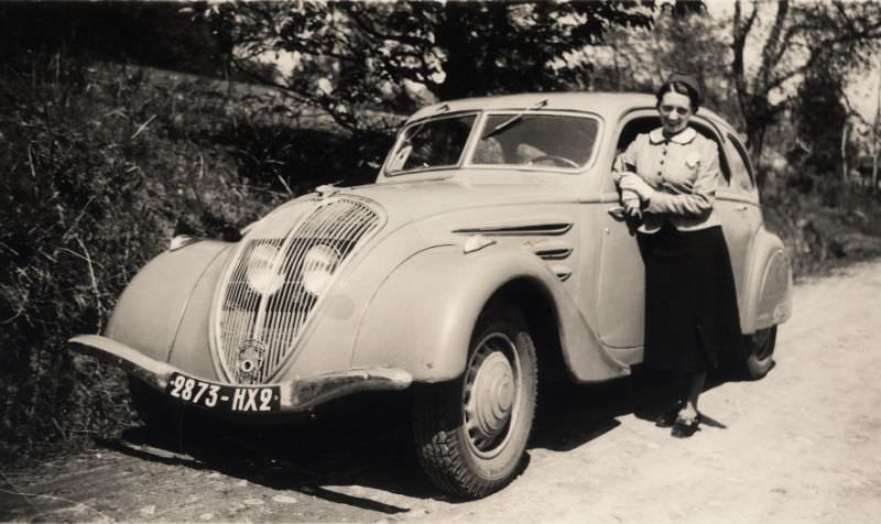 #16 Peugeot 402, Loir-et-Cher, France, 1938