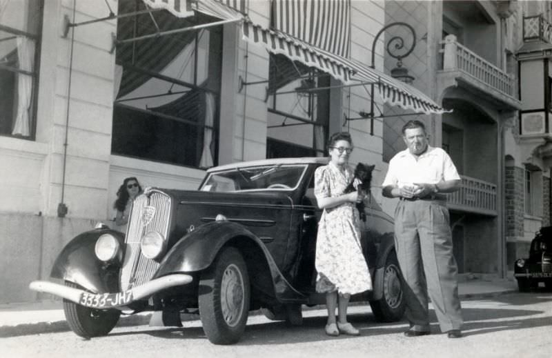 #26 Peugeot 201 M Cabriolet, seaside hotel, Loire-Atlantique, France 1950