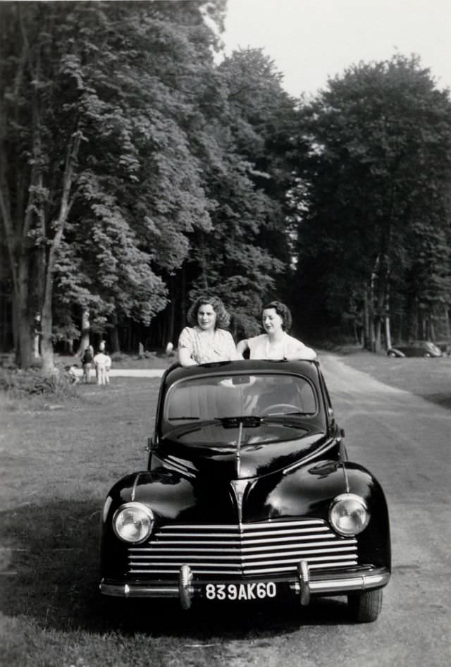 #33 Peugeot 203, countryside, Oise, France, May 1952