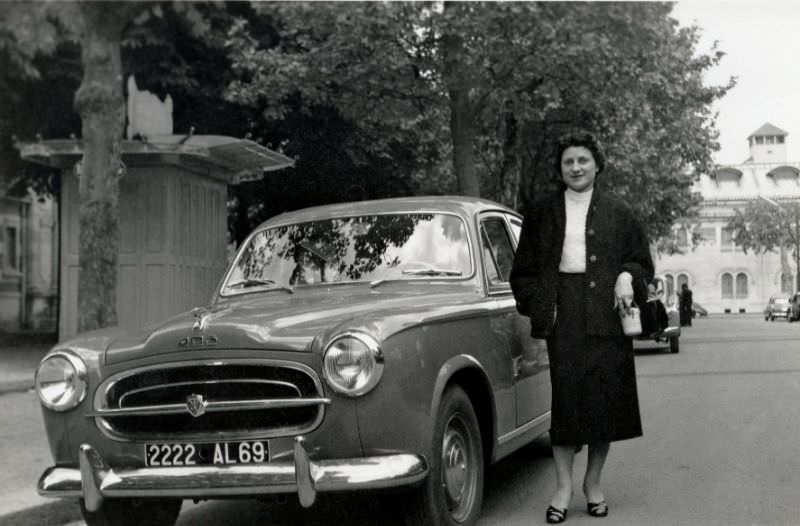 #36 Peugeot 403, Rhône, France, April 15, 1955