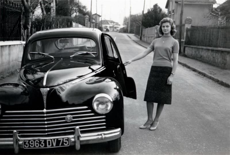 #41 Peugeot 203, suburban street, Paris, France 1958