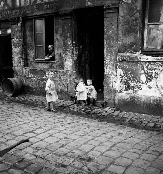 #37 East district children, Rouen, 1951