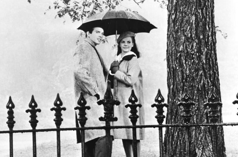 Natalie Wood and Warren Beatty during the Filming of ‘Splendor in the Grass’ (1961) Movies