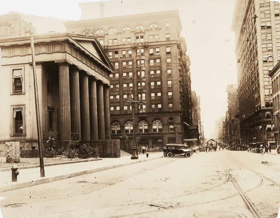 #93 Fourth Street looking north from Market near the Old Courthouse, 1920