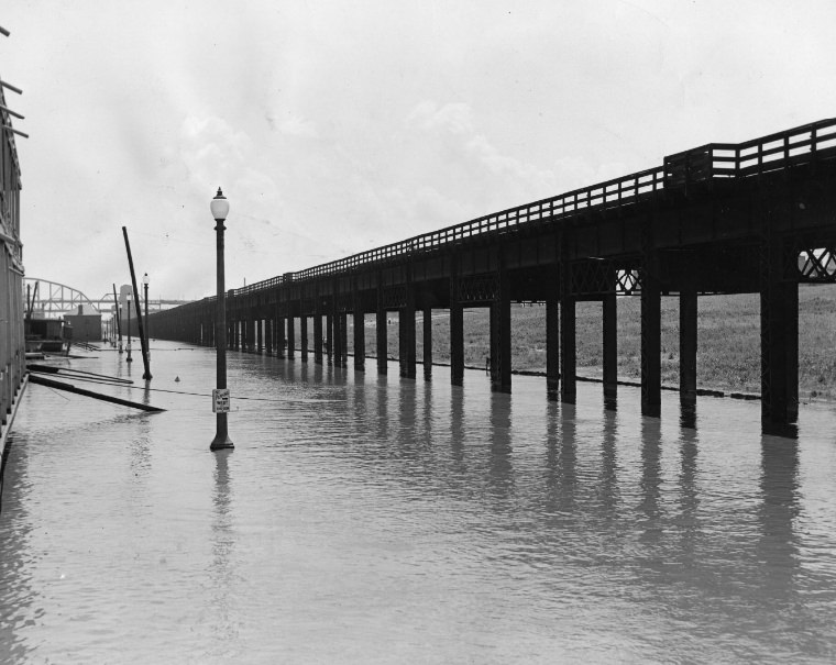 #98 Flooding on Olive Street, 1940
