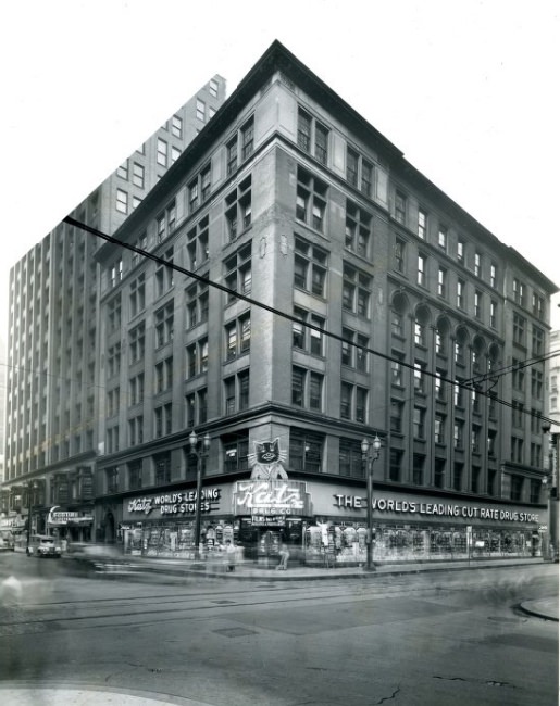 #110 The sale for 1,150,000 of the seven-story Franklin-American Trust Building at the southwest corner of Seventh and Locust streets, 1940