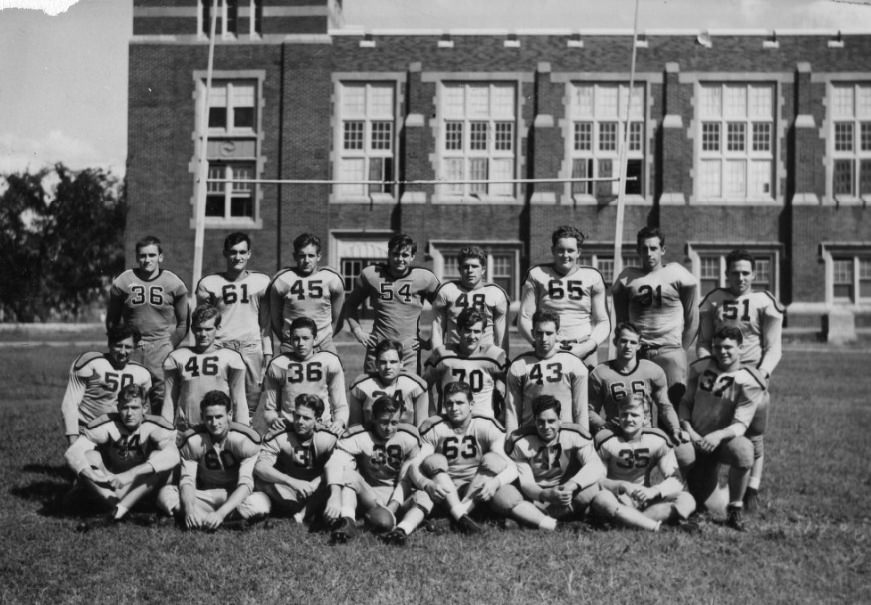 #138 Rolla School of Mines Football Players, 1942