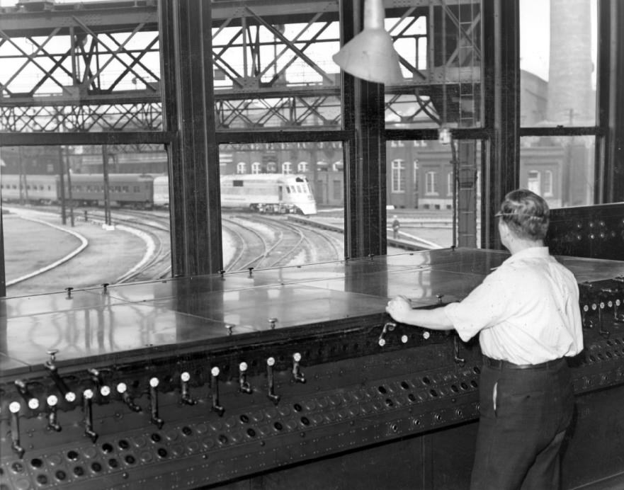 #43 Control Tower, 1940