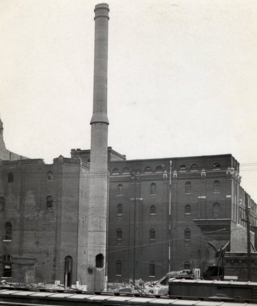 #76 Demolition of the Wainwright Brewery building on 10th and Gratiot street, 1940