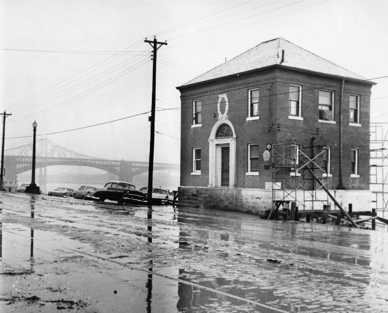 #159 The City Harbor Office on St. Louis’ River Front, 1959