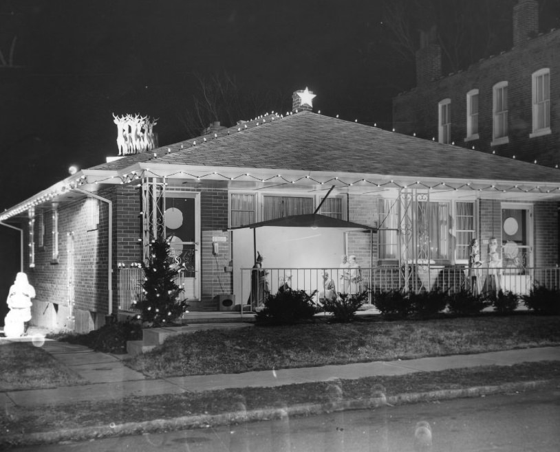 #167 Residential with no cost limit was won by William T. Schoen… with a chimney star, 1955