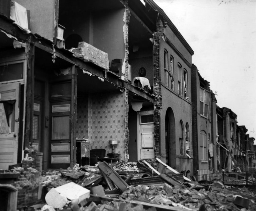 #203 Boyle and Olive, 1959