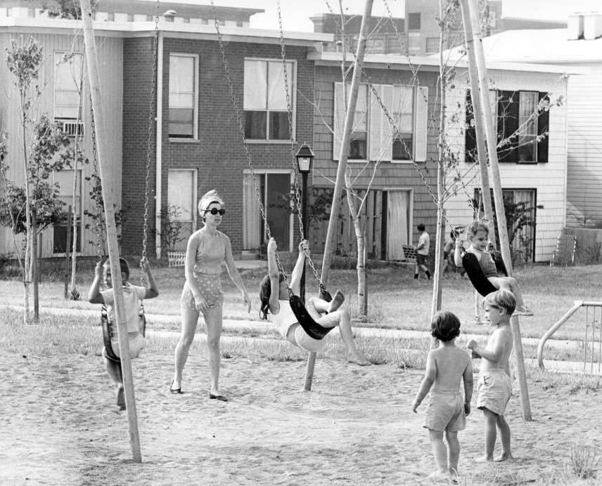 #24 Laclede Park, 1960