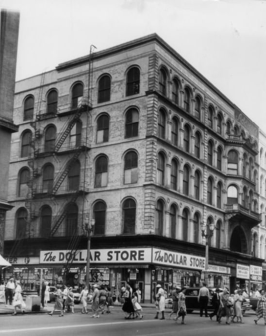 #156 The Dollar Building, 1961