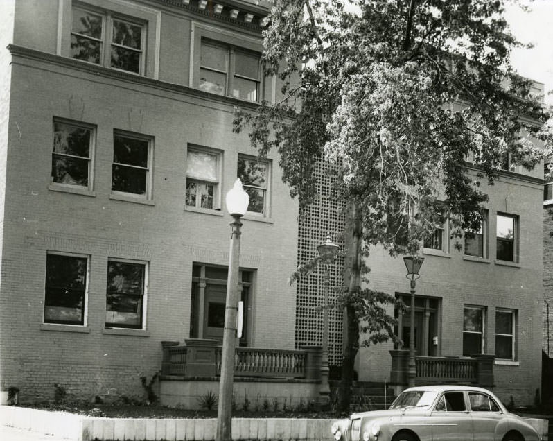 #57 Keller-Landberg Apartments, 1960