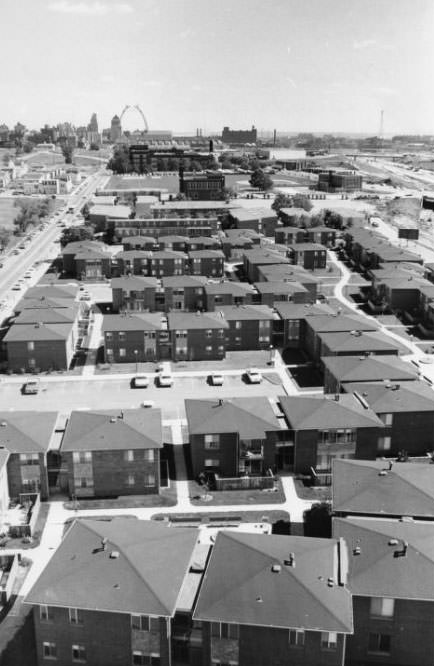 #67 Grand Forest Apartments, 1960