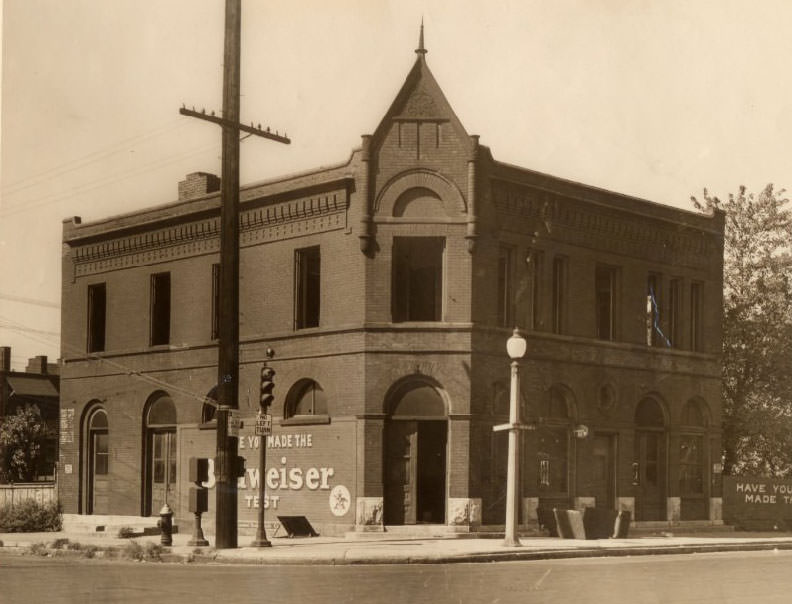 #87 Old landmark of North St. Louis at 3900 Natural Bridge avenue, 1960