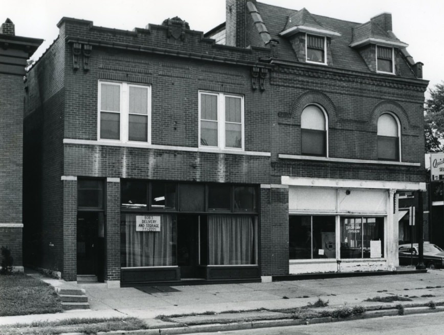 #27 Bob’s Delivery Service building at 4066 Shenandoah which was the scene of a St. Louis, 1979