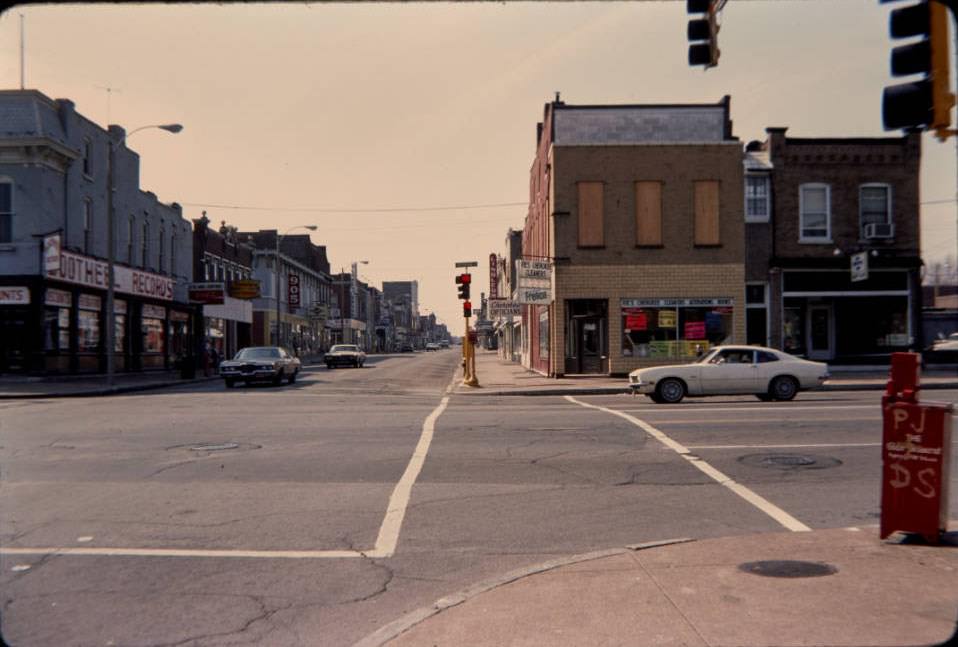 #108 Cherokee St. & Jefferson Ave. Intersection,1977