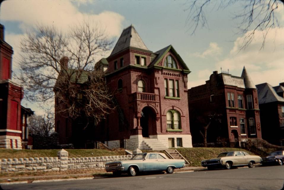 #121 Illinois Ave. Residence across from Benton Park, 1977