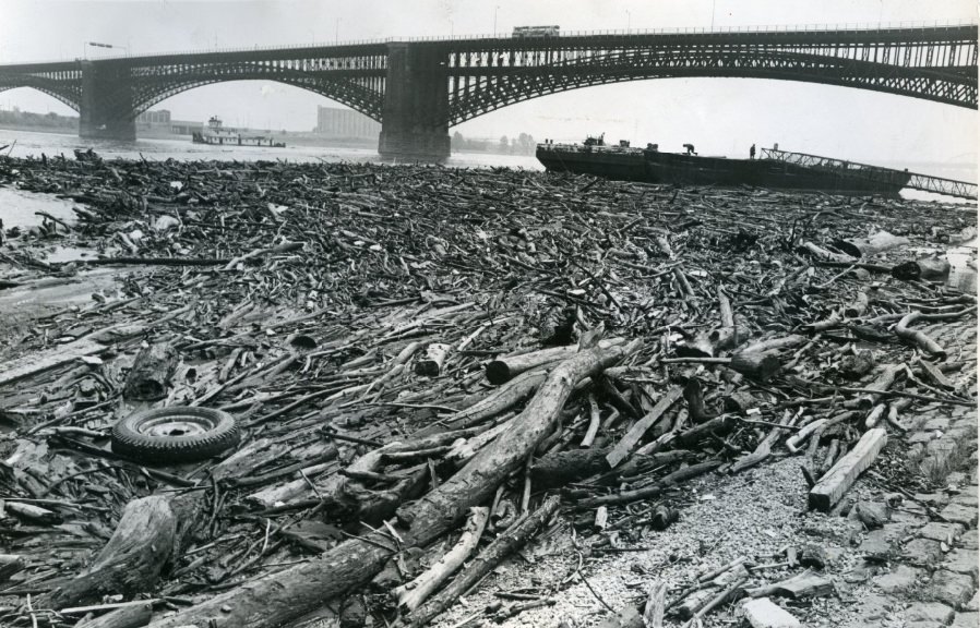 #35 Eads Bridge-Messy Mississippi, 1977