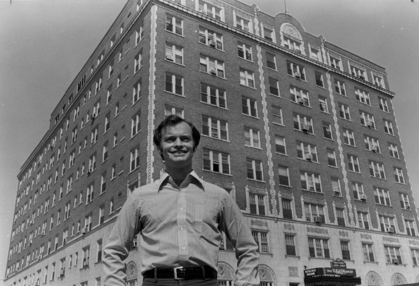 #38 Saum Apartments, 1978