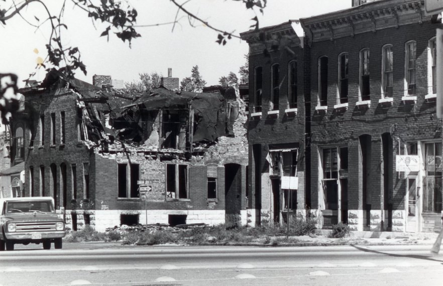 #151 Building Decline, 1974