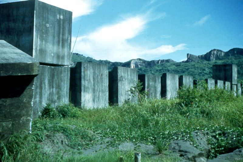 #40 Tank barrier wall, Taiwan, 1954