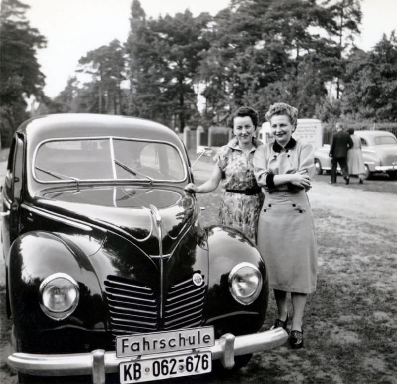 #23 Ford Taunus Spezial, Berlin, 1955