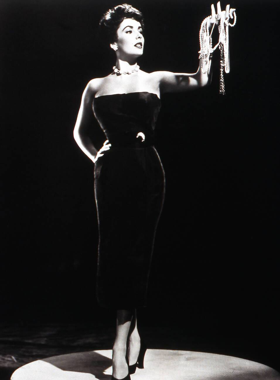 The Girl Who Had Everything (1953): Elizabeth Taylor.