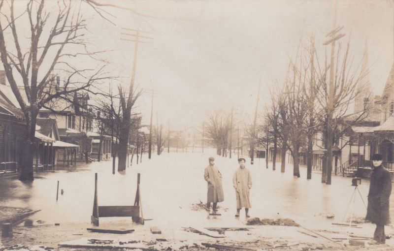 #9 First street looking north, Massillon, Ohio, 1913