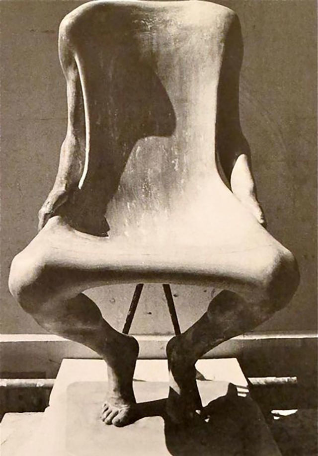 The Homme Chair: How Ruth Francken Turned a Model’s Backside into a Work of Art Inventions