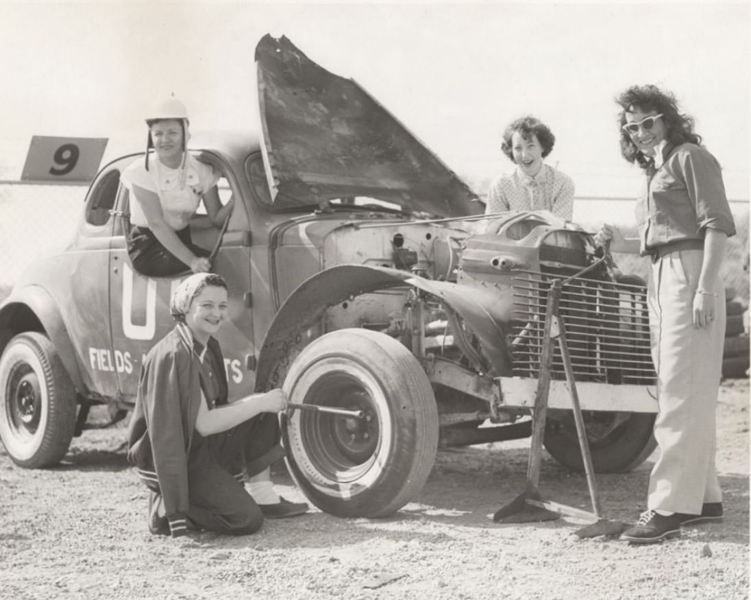 Vicki Wood: Life Story and Photos of The Trailblazing ‘Fastest Woman in Racing’ Vehicles &; Transpor