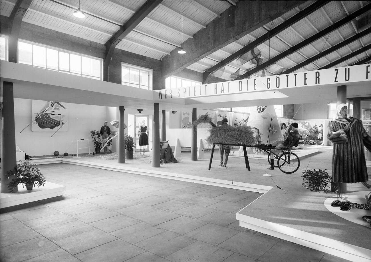 #35 Gewerbeausstellung, Vienna, Austria. 1951.