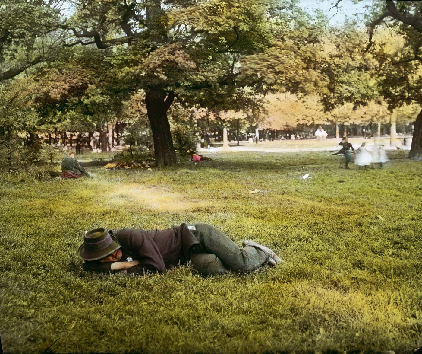 #46 Afternoon nap in a Viennese Prater meadow, 1905.