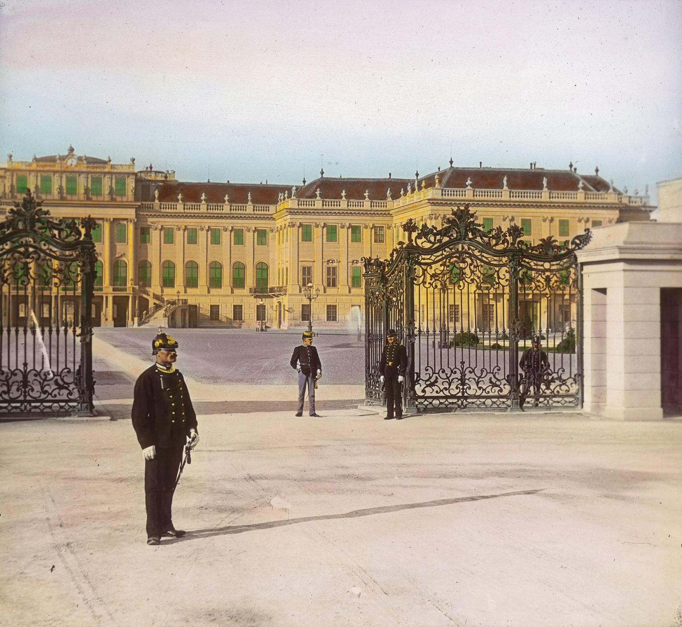 #65 Entrance to the Schoenbrunn Palace’s reception yard in Vienna’s 13th district, 1905.